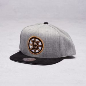 Mitchell & Ness Boston Bruins Snapback