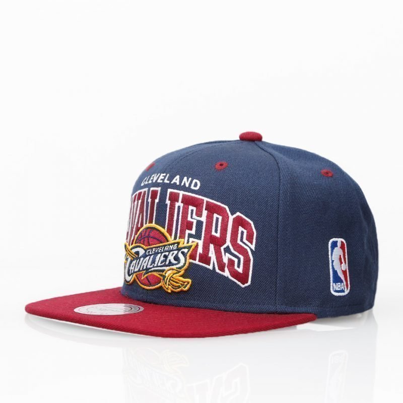 Mitchell & Ness NBA Team Arch -lippis