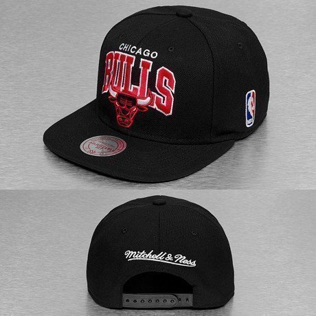 Mitchell & Ness Snapback Lippis Musta