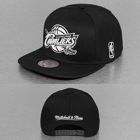 Mitchell & Ness Snapback Lippis Musta