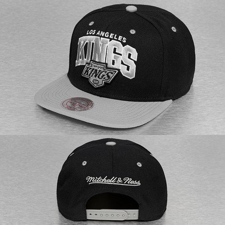 Mitchell & Ness Snapback Lippis Musta