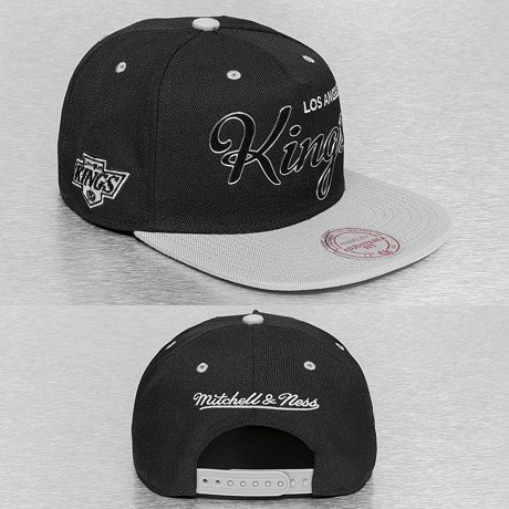 Mitchell & Ness Snapback Lippis Musta