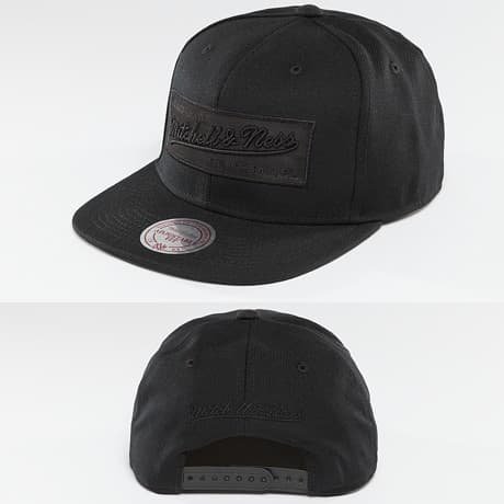 Mitchell & Ness Snapback Lippis Musta