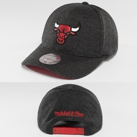 Mitchell & Ness Snapback Lippis Musta