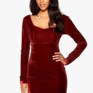 Model Behaviour Violette Dress Dark red