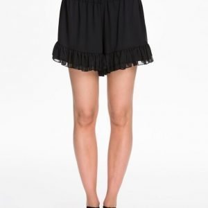 NLY Trend Chiffon Frill Shorts Svart