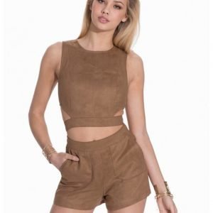 NLY Trend Faux Suede Top