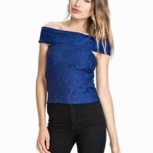 NLY Trend Offshoulder Lace Top