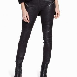NLY Trend Tight Biker Pants