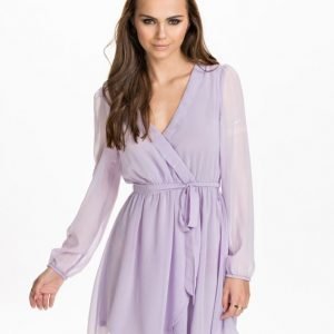 NLY Trend Wrapped Dress Svart