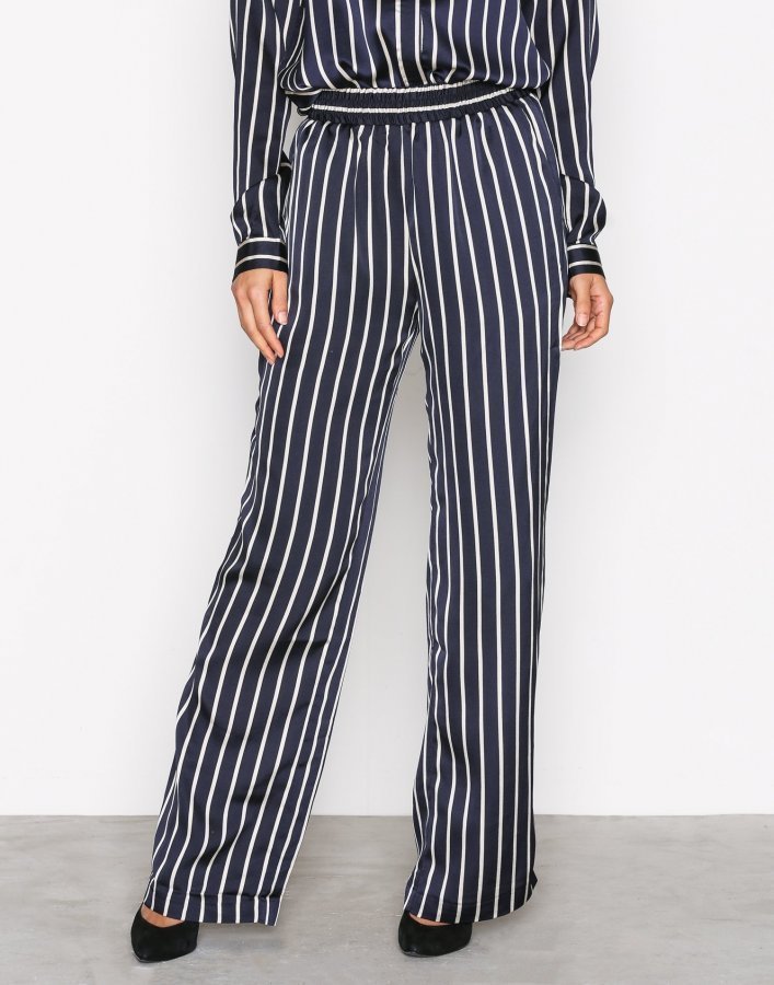 bibliotek Bidrag forbrydelse Neo Noir Lina Stripe Pants Housut Navy - Vaatekauppa24.fi