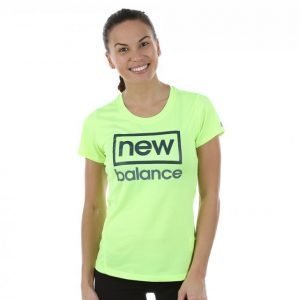 New Balance Heathered Ss Tee Graphic T-paita Vihreä