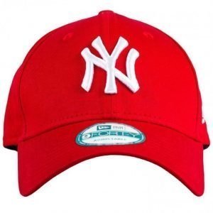 New Era 940 League Basic NEYYAN Lippis Scarlett