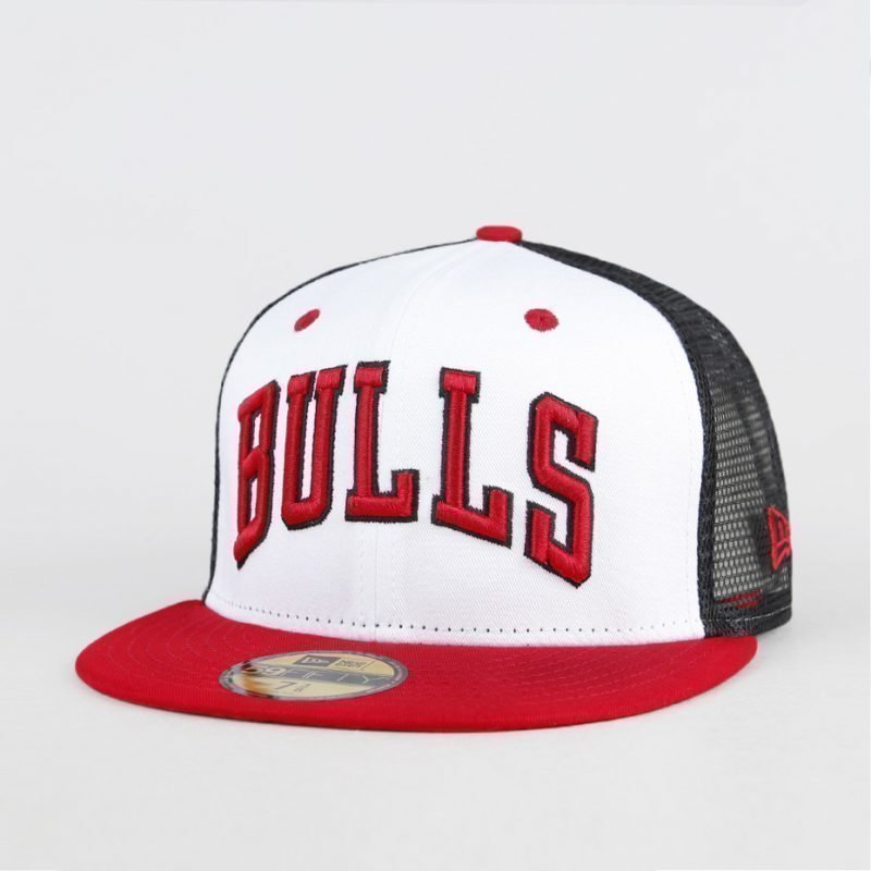 New Era Chicago Bulls Team Word Arch -lippis