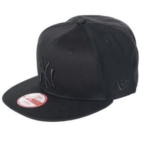 New Era MLB 9 Fifty New York Yankees Black on Black