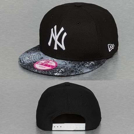 New Era Snapback Lippis Musta