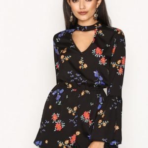 New Look Crinckle Coaches Jacket Playsuit Black Print