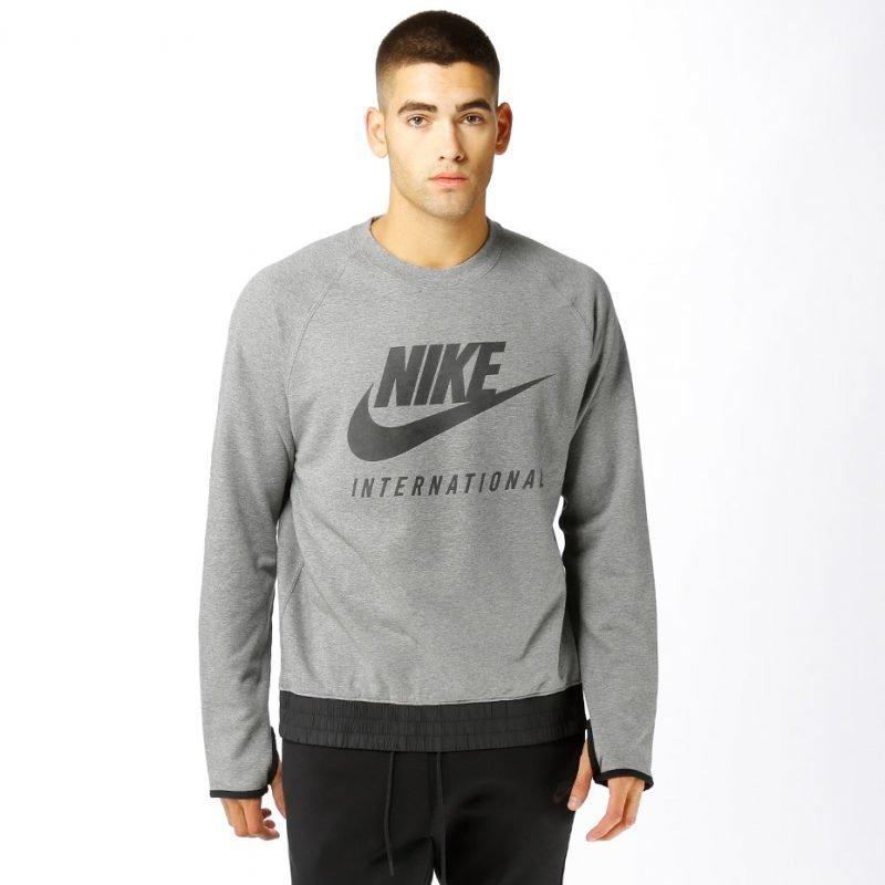 Nike International Crew -college