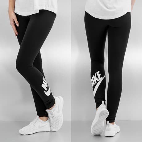 Nike Leggingsit Musta