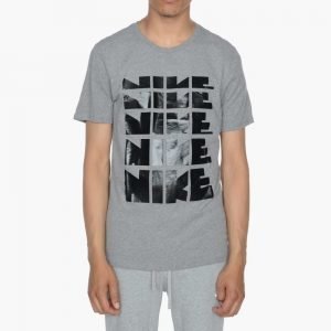 Nike Repeat Tee