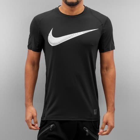 Nike T-paita Musta
