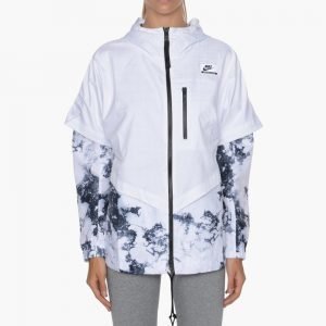 Nike Wmns International Jacket