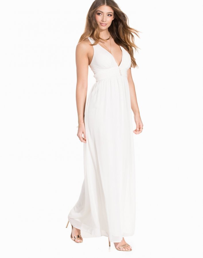 Nly eve maxi dress sales