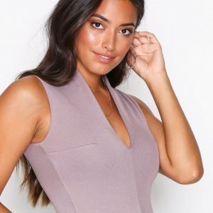 Nly One Deep Plunge Rib Body Taupe