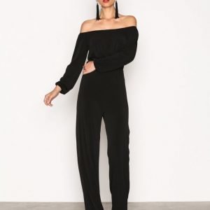 Nly One Off Shoulder Jumpsuit Musta