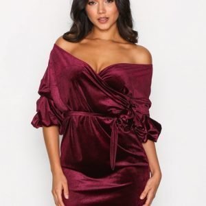 Nly One Puff Sleeve Velvet Dress Loose Fit Mekko Burgundy