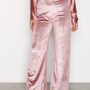 Nly One Shimmer Velvet Pant Housut Vaaleanpunainen