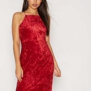 Nly One Strap Velvet Dress Kotelomekko Punainen