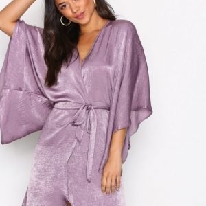 Nly One Wrap Kimono Midi Dress Loose Fit Mekko Violetti