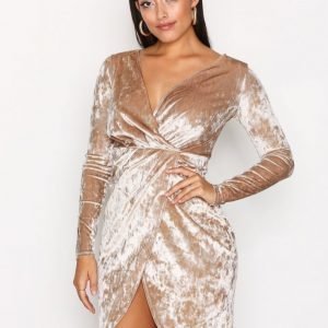 Nly One Wrap Velvet Dress Kotelomekko Champagne