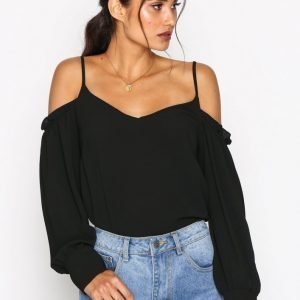 Nly Trend Detailed Shoulder Blouse Juhlapaita Musta