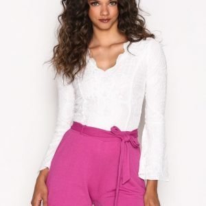 Nly Trend Dressed Tie Shorts Shortsit Fuchsia