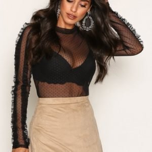 Nly Trend Flounce Sleeve Mesh Top Pitkähihainen Paita Musta