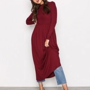 Nly Trend Gathered Turtleneck Dress Pitkähihainen Mekko Burgundy