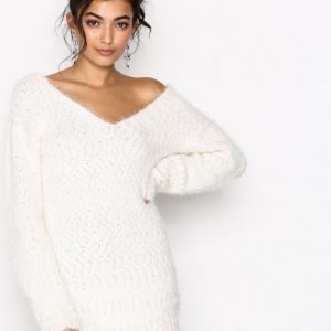 Nly Trend Long Cozy V-Neck Neulepusero Valkoinen