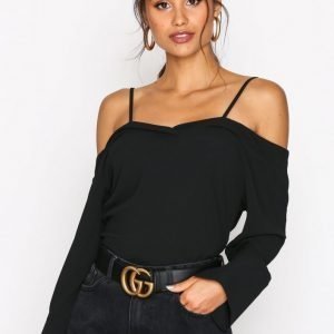 Nly Trend Loose Shoulder Blouse Arkipaita Musta