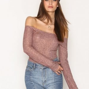 Nly Trend Off Shoulder Luxury Top Pitkähihainen Paita Copper