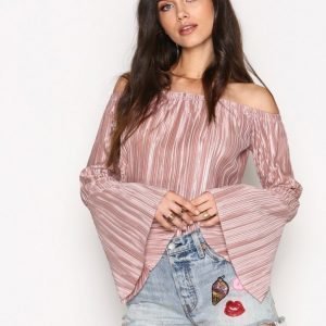 Nly Trend Off Shoulder Plissé Top Pitkähihainen Paita Mauve