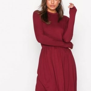 Nly Trend Perfect Covered Dress Skater Mekko Burgundy