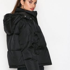 Nly Trend Puffer It Jacket Untuvatakki Musta