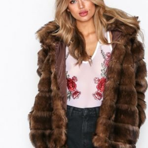 Nly Trend Puffy Fur Coat Tekoturkki Ruskea