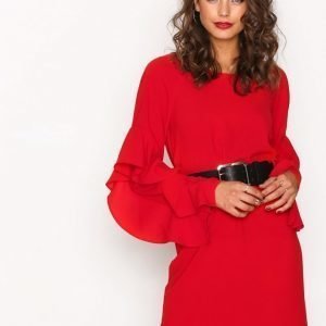 Nly Trend Ruffle Sleeve Dress Loose Fit Mekko Punainen