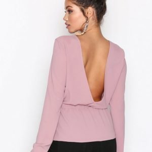 Nly Trend V-Back Blouse Arkipaita Vaalea Pinkki