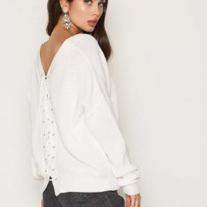 Nly Trend V-Back Lace Up Knit Pusero Valkoinen