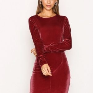 Nly Trend Velvet Mini Dress Kotelomekko Fuchsia