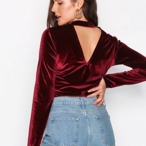 Nly Trend Velvet Open Back Top Pitkähihainen Paita Viininpunainen